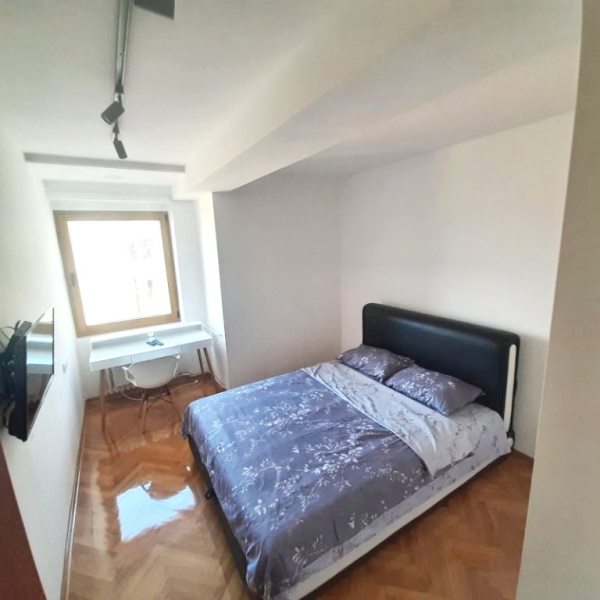 Slika 5 - Lux renoviran trosoban stan na odličnoj lokaciji kod Narodnog pozorišta