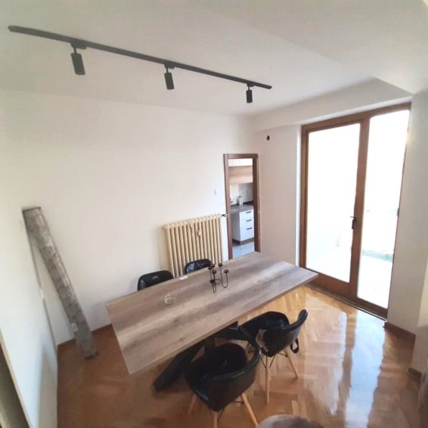 Slika 2 - Lux renoviran trosoban stan na odličnoj lokaciji kod Narodnog pozorišta