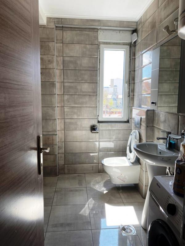 Slika 7 - Jednoiposoban stan sa garažom na keju