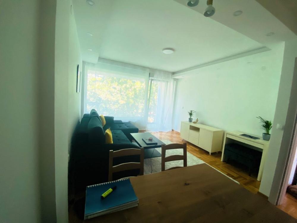 Slika 3 - Jednoiposoban stan sa garažom na keju