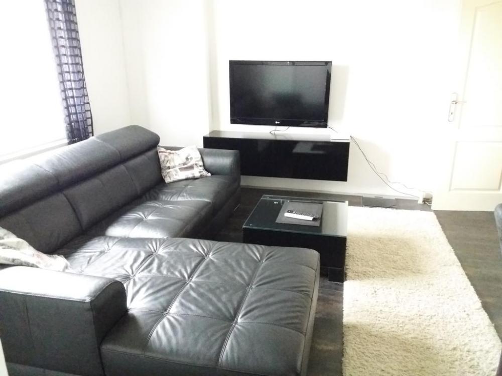 Slika 1 - Lep trosoban stan sa uračunatim troškovima na Paliluli