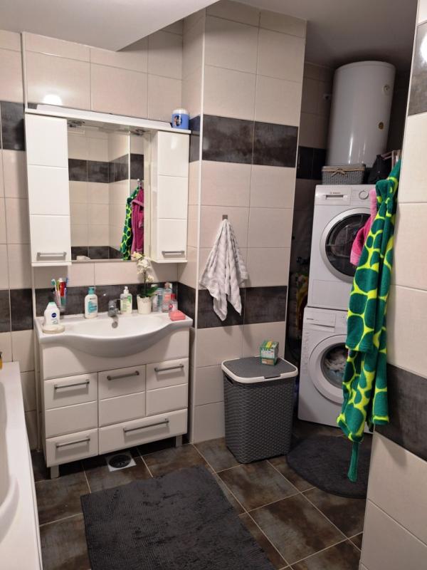 Slika 7 - Lux trosoban stan sa parking mestom kod Zone III