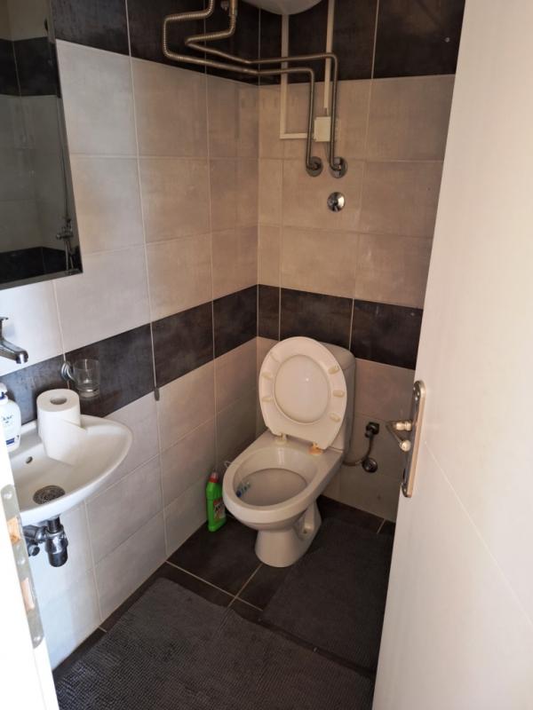 Slika 9 - Lux trosoban stan sa parking mestom kod Zone III