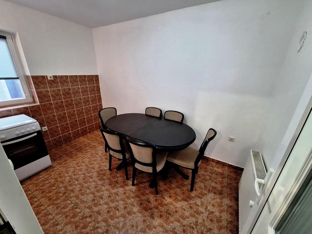 Slika 3 - Stan u kući sa uračunatim troškovima, pogodna za studente, Apelacioni sud