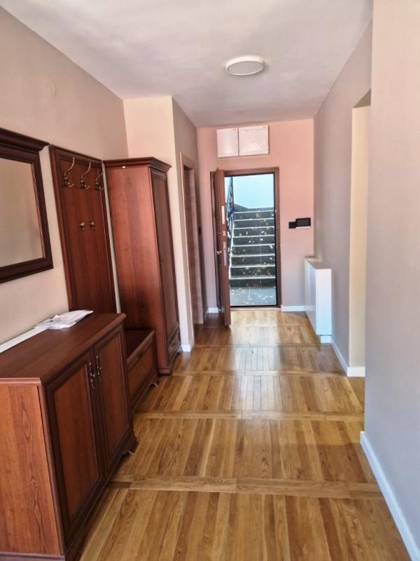 Slika 6 - Lux četvorosoban stan sa dva parking mesta, Marger