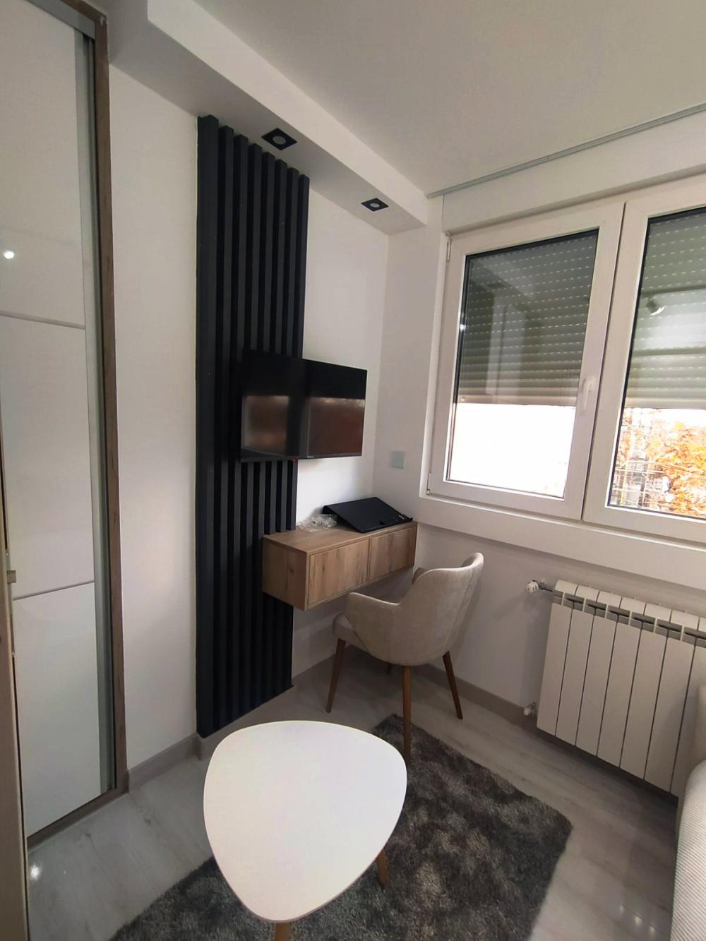 Slika 4 - Luksuzan, komforan 4.0 stan u centru