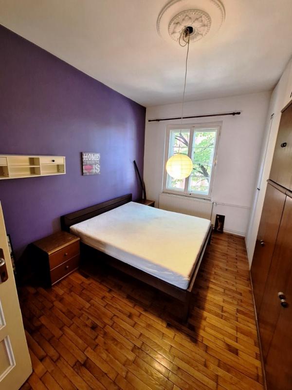 Slika 6 - Lep salonski stan trosobne strukture na Paliluli