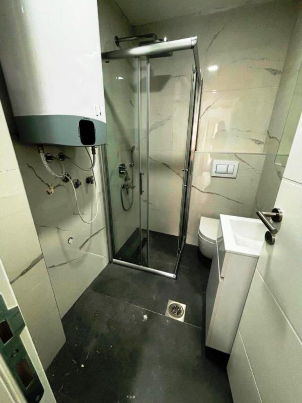 Slika 5 - Nov jednoiposoban stan sa parkingom, Crveni Pevac