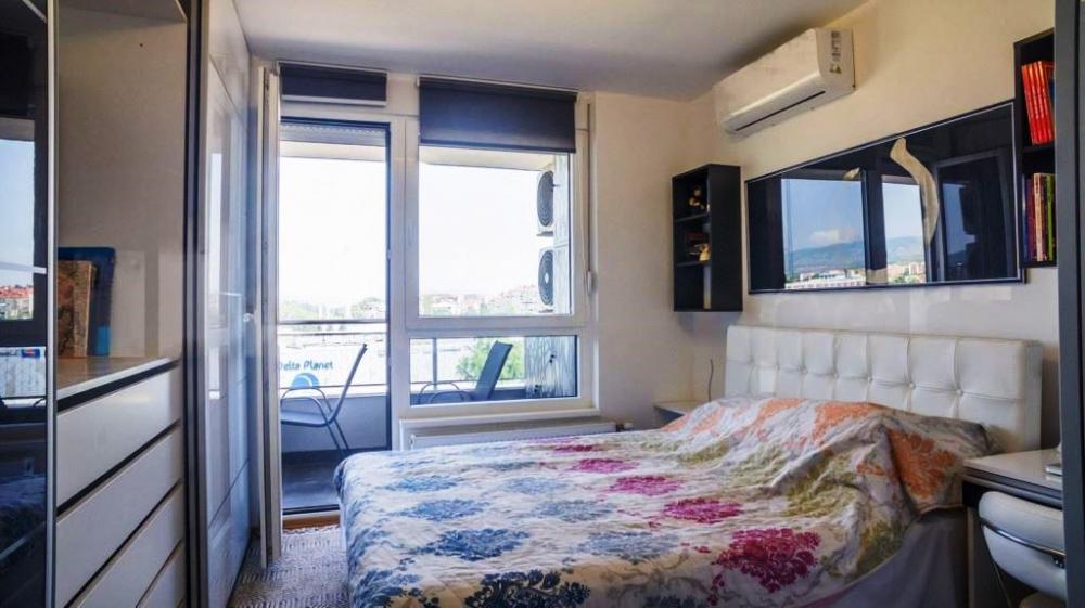 Slika 5 - Lux trosoban stan sa parkingom u podzemnoj garaži u blizini Delte