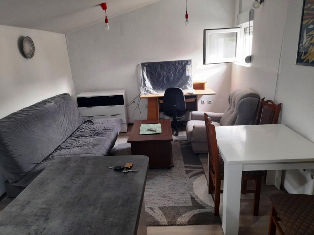 Slika 1 - Izdavanje stana, 25m2