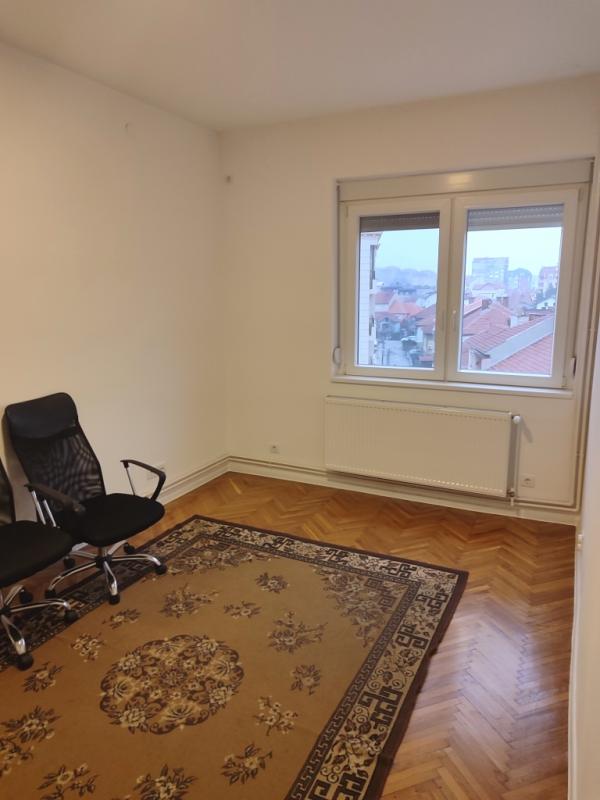 Slika 3 - Nenamešten trosoban stan kod TC 