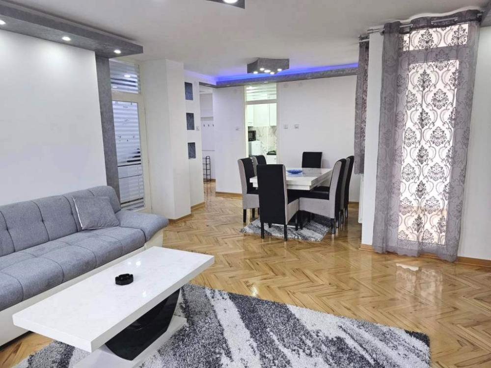 Slika 2 - Lux neuseljavan dvoiposoban stan u blizini parka Sveti Sava