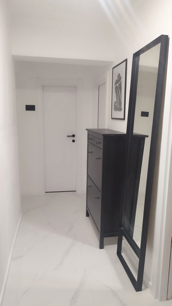 Slika 4 - Lep dvosoban stan u centru