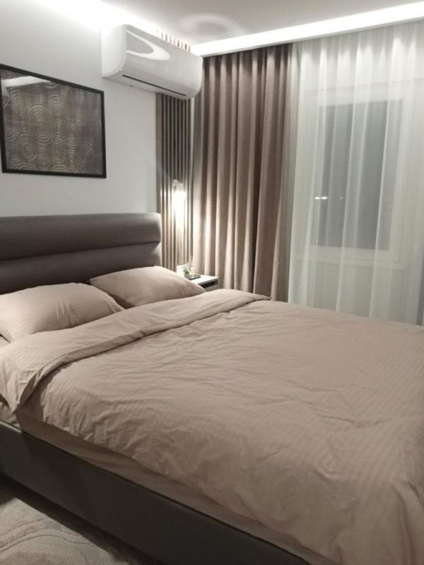 Slika 4 - Lux neuseljavan dvoiposoban stan sa garažnim mestom na najtraženijoj lokaciji na Bulevaru Nemanjića