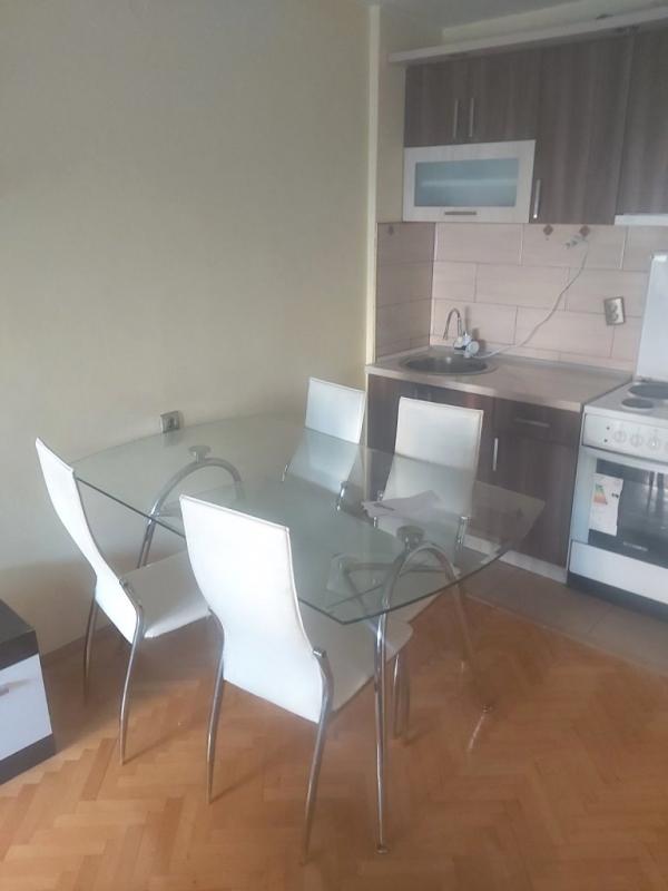 Slika 1 - Dvoiposoban stan kod Pravnog fakulteta