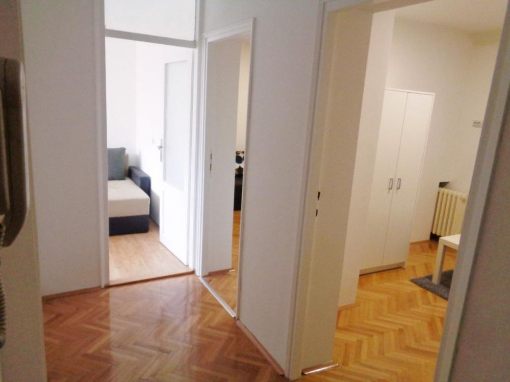 Slika 6 - Dvoiposoban stan u strogom centru