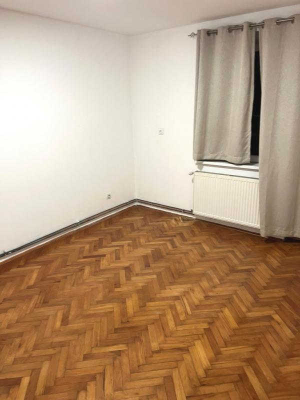 Slika 2 - Nenamešten trosoban stan na Čairu