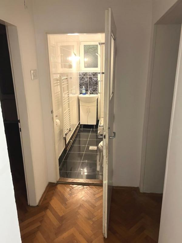 Slika 7 - Nenamešten trosoban stan na Čairu