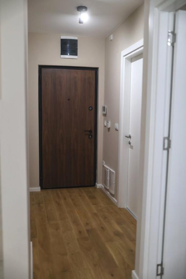 Slika 7 - Lux neuseljavan jednoiposoban stan na Bulevaru Nemanjića