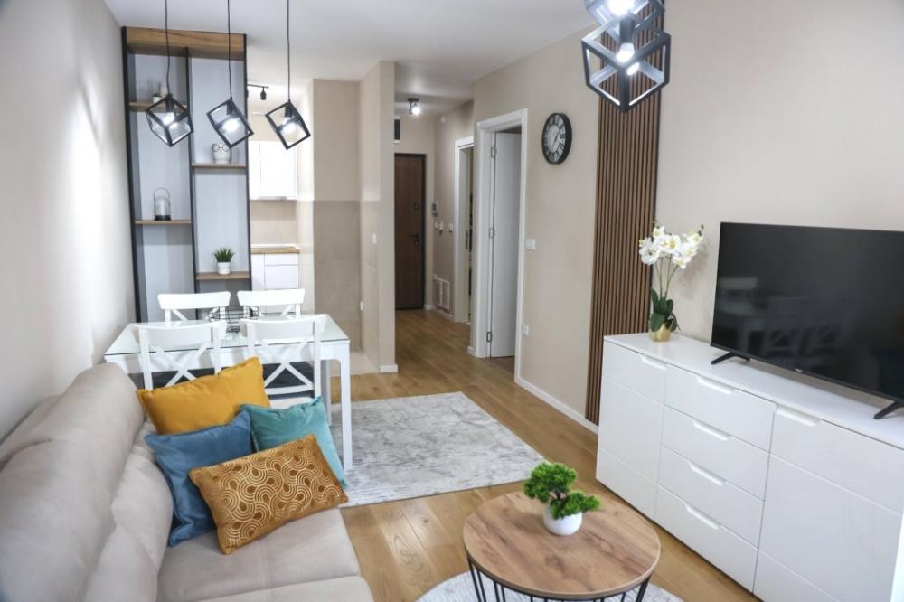 Slika 1 - Lux neuseljavan jednoiposoban stan na Bulevaru Nemanjića