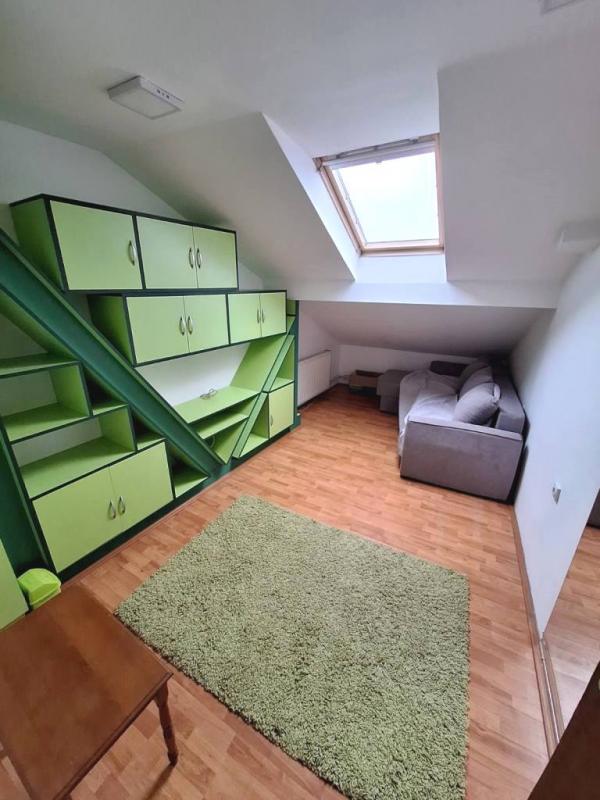 Slika 4 - Duplex u blizini crkve Sveti Luka