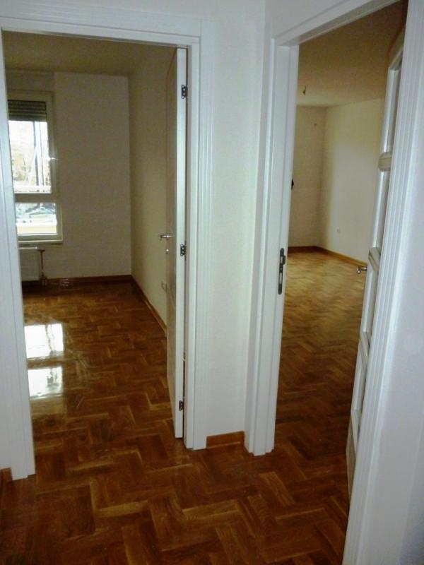 Slika 4 - Nenamešten jednoiposoban stan na Paliluli