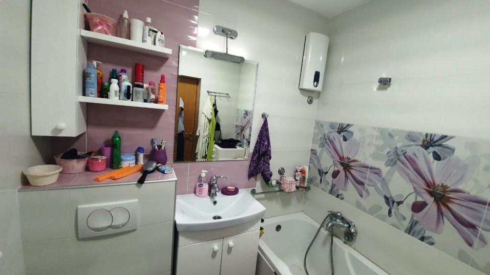 Slika 10 - Komforan četvorosoban stan na Bulevaru Nemanjića