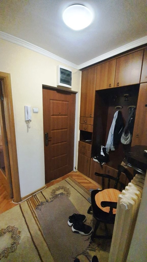 Slika 3 - Komforan četvorosoban stan na Bulevaru Nemanjića