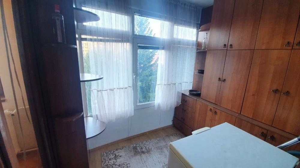 Slika 4 - Komforan četvorosoban stan na Bulevaru Nemanjića