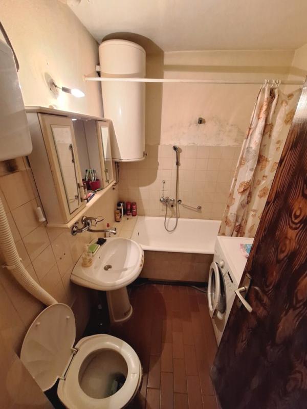 Slika 5 - Trosoban stan na Bulevaru Nemanjića