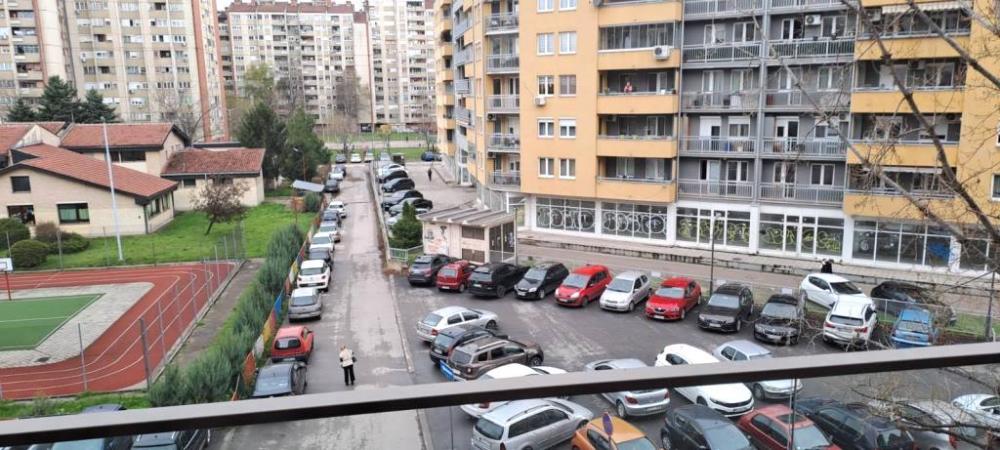 Slika 11 - Polunamešten dvoiposoban stan u novoj zgradi u blizini Delte