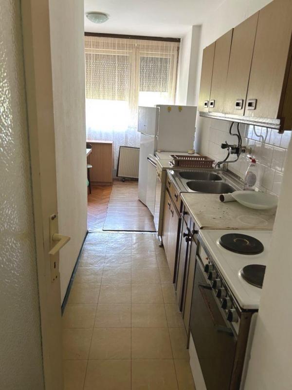 Slika 1 - Dvosoban, 55m2, Bubanj Niš, sa terasom