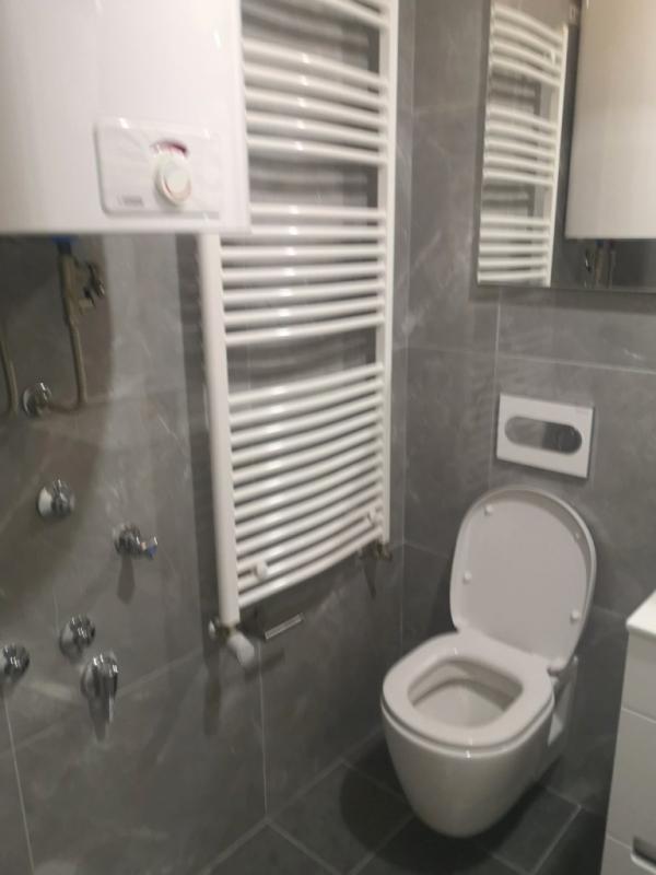 Slika 5 - Lux četvorosoban stan na keju