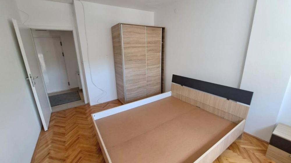 Slika 4 - Dvoiposoban stan u centru