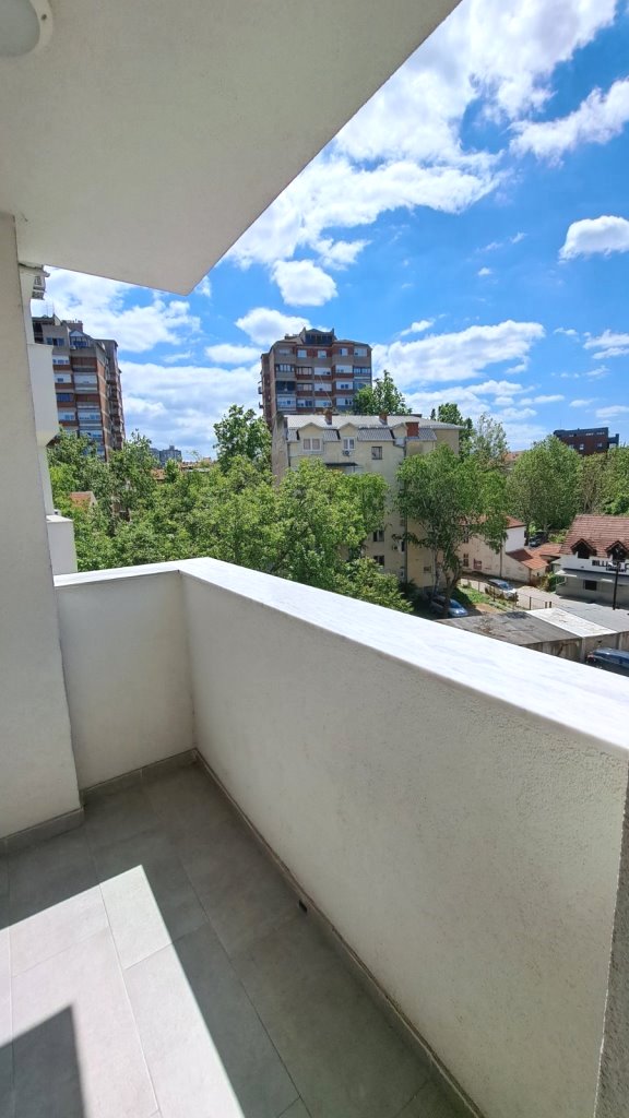 Slika 8 - Dvoiposoban stan u centru