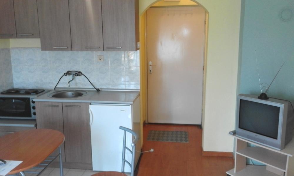 Slika 2 - Garsonjera na Crvenom pevcu