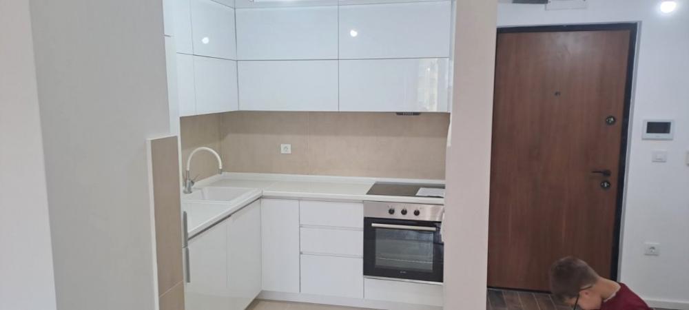 Slika 2 - Polunamešten dvoiposoban stan sa parkingom, Bulevar Nemanjića