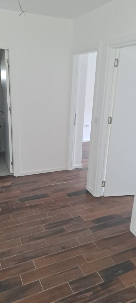 Slika 5 - Polunamešten dvoiposoban stan sa parkingom, Bulevar Nemanjića