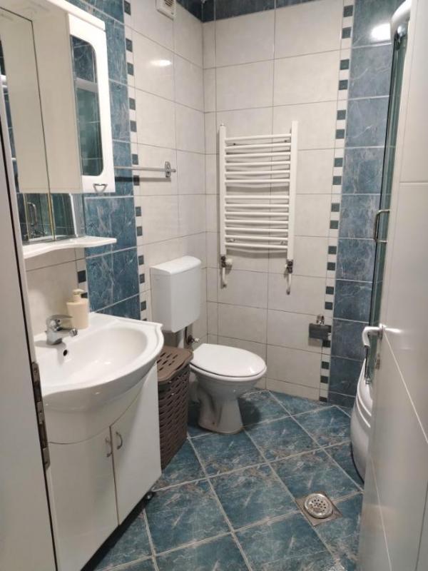 Slika 8 - Jednoiposoban stan na Bulevaru Nemanjića