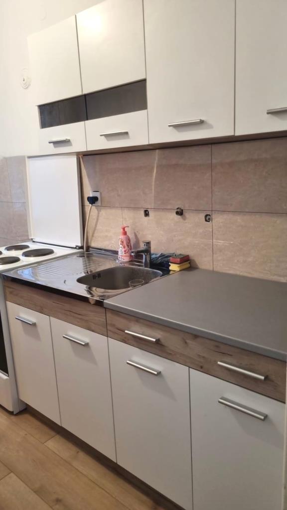 Slika 3 - Dvosoban stan sa parkingom u centru