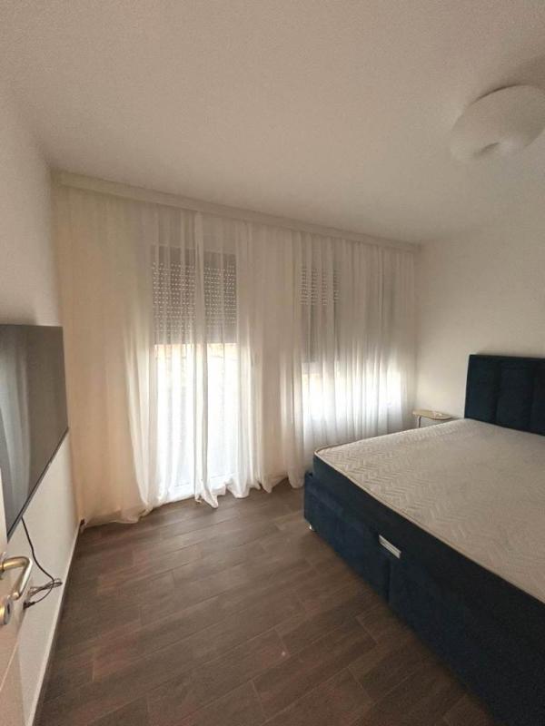 Slika 6 - Lux neuseljavan dvoiposoban stan kod Palilulske pijace