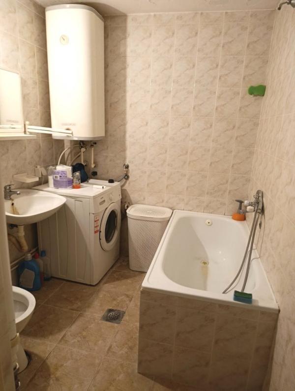 Slika 7 - Jednoiposoban stan na Bulevaru Nemanjića