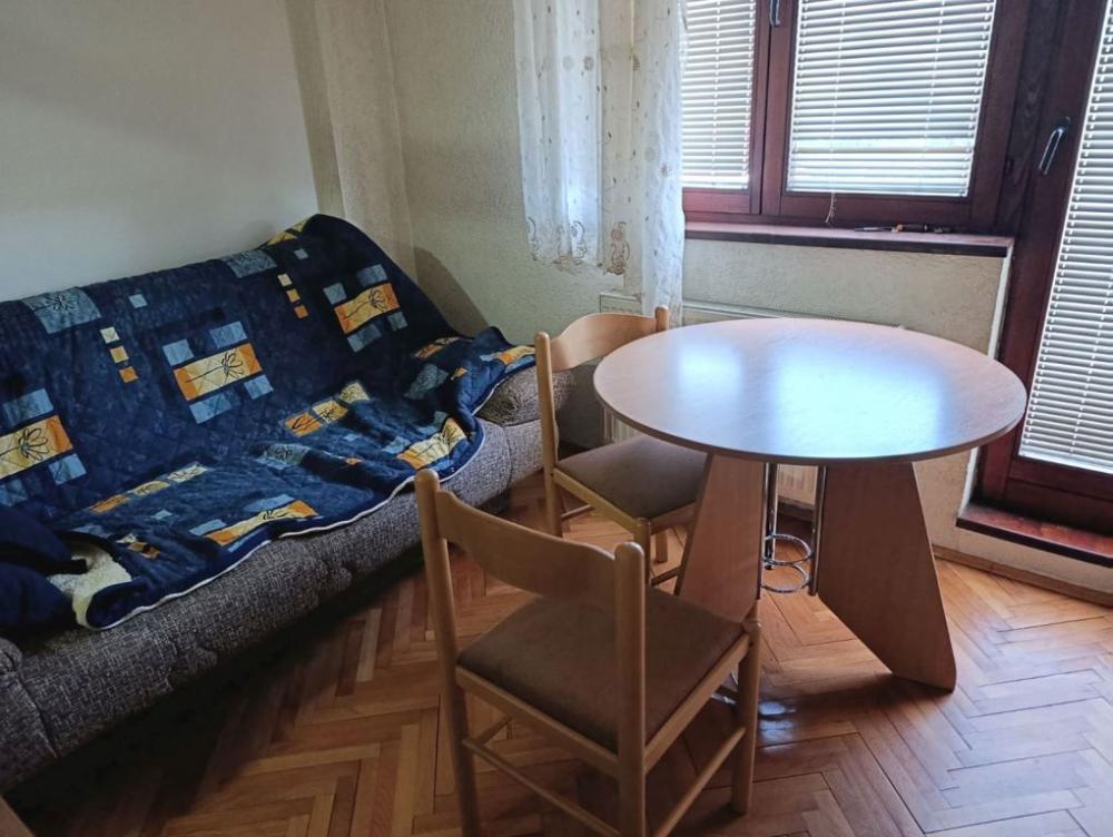 Slika 1 - Jednoiposoban stan na Bulevaru Nemanjića