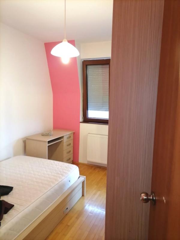 Slika 7 - Lep dvoiposoban stan kod Pravnog fakulteta