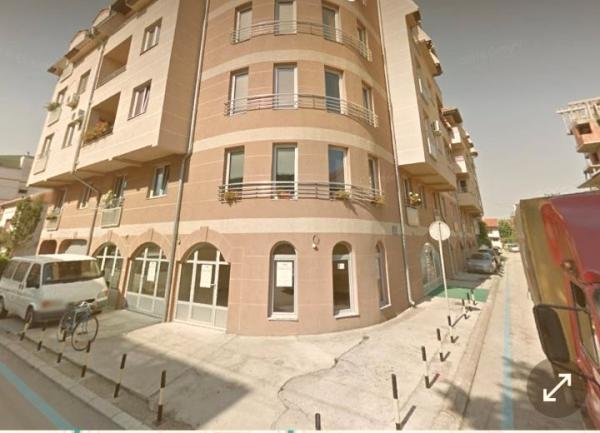 Slika 10 - Lep dvoiposoban stan kod Pravnog fakulteta