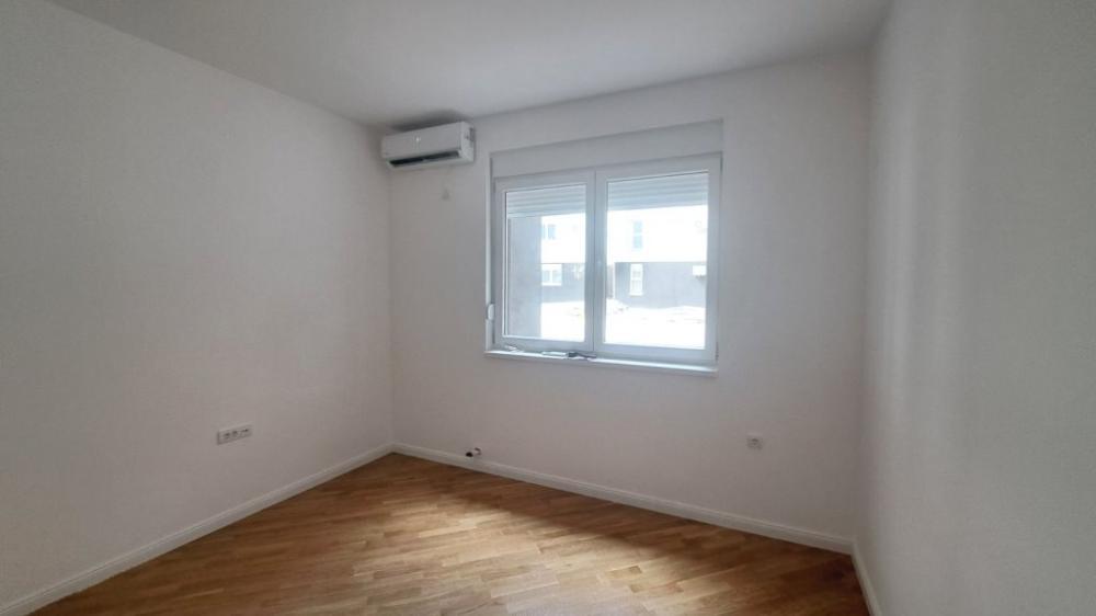 Glavna slika -Izdavanje stana, 27m2, Pantelej Niš