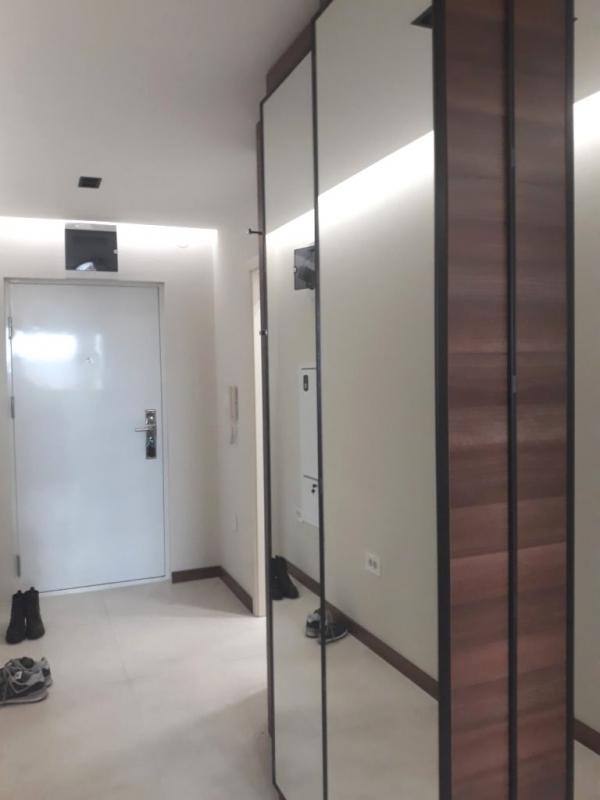 Slika 8 - Jednoiposoban, 35m2, Niš centar Niš, sa terasom, ima lift