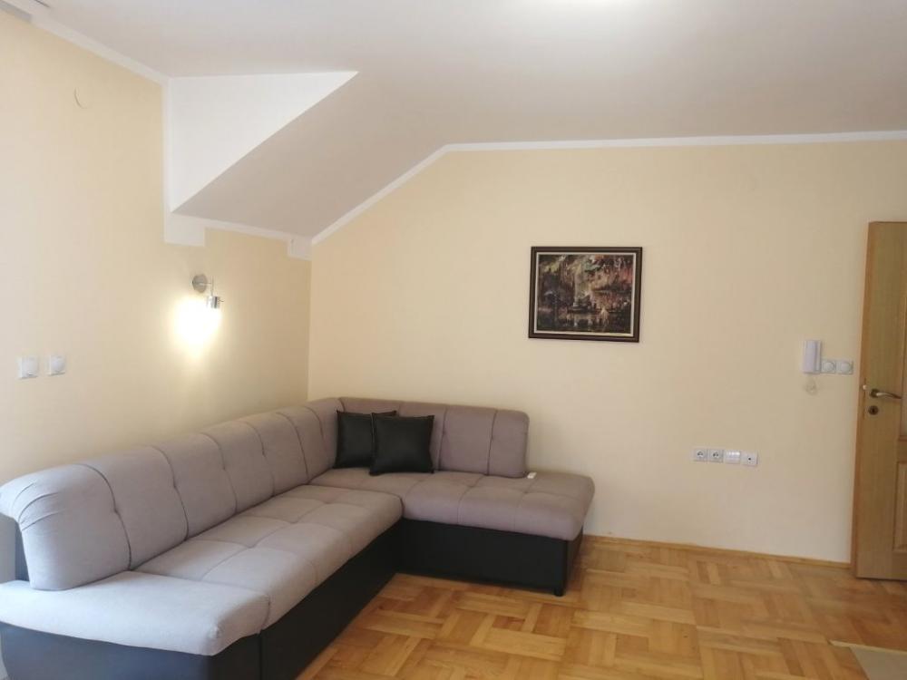 Glavna slika -Troiposoban, 148m2, Čalije Niš