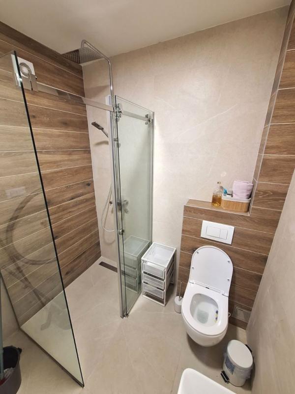 Slika 9 - Jednoiposoban, 45m2, Niš centar Niš, sa terasom, ima lift