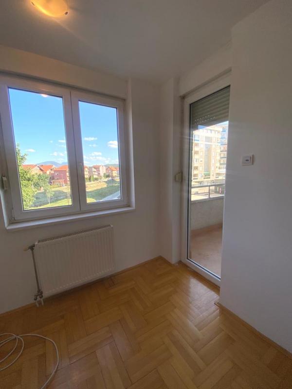 Slika 8 - Nenamešten troiposoban stan u Romanijskoj